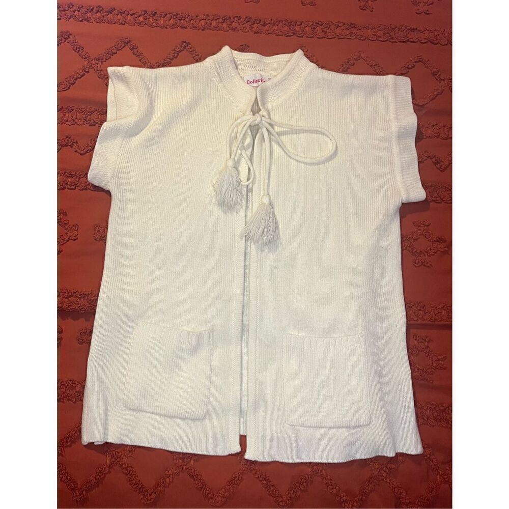 Pompom creamy quirky pockets mock collar size 38